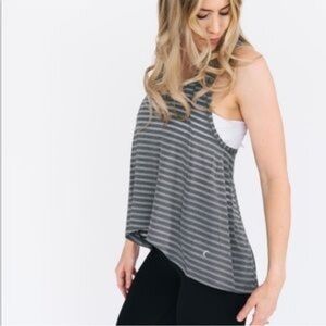 Zyia Active Nimbus Split Back Tank Mesh Top Gray S
